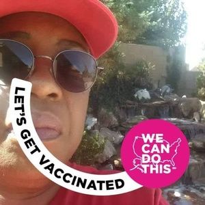 Meet your Posher, Maxine